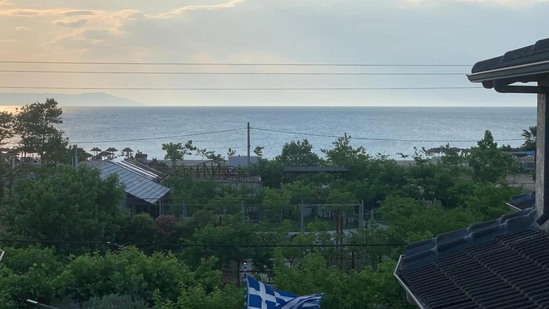 Rodolithos Beach Studios Stavros
