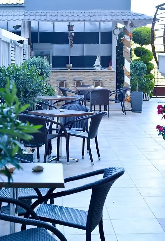 Apartment Rodolithos Beach Studios Stavros